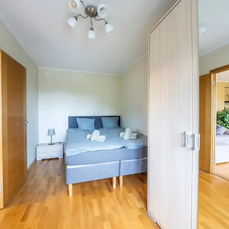 Free Parking 2 Bedroom Center Appartement